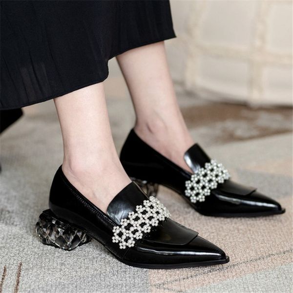 2020 pearl autumn shoes patent leather women high heels pointed toe strange heel ladies shoes slip on high quality, Black 
2020 pearl autumn shoes patent leather women high heels pointed toe strange heel ladies shoes slip on high quality, Black