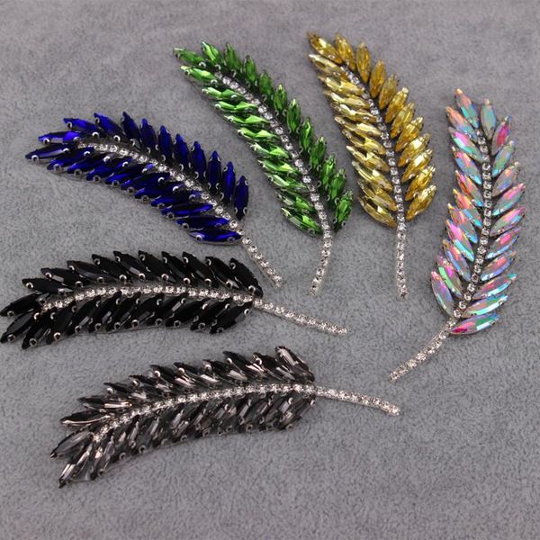 9.5x2.5cm ab rhinestone leaves feather brooches fashion embroidered patch iron on sewing crystal applique for suit dress jewelry, Gray
9.5x2.5cm ab rhinestone leaves feather brooches fashion embroidered patch iron on sewing crystal applique for suit dress jewelry, Gray