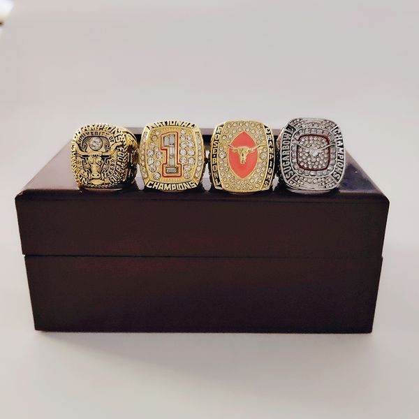 4pcs/set 1969 2005 2018 texas longhorns football national college championship ring set fan men promotion gift wholesale 2019 drop shipping, Golden;silver
4pcs/set 1969 2005 2018 texas longhorns football national college championship ring set fan men promotion gift wholesale 2019 drop shipping, Golden;silver