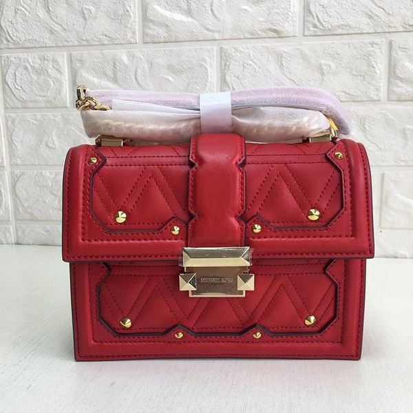 2021i luxury design ladies handbag large capacity shoulder bag wild fashion leather metal zipper ladies wedding crossbody bag n
2021i luxury design ladies handbag large capacity shoulder bag wild fashion leather metal zipper ladies wedding crossbody bag n