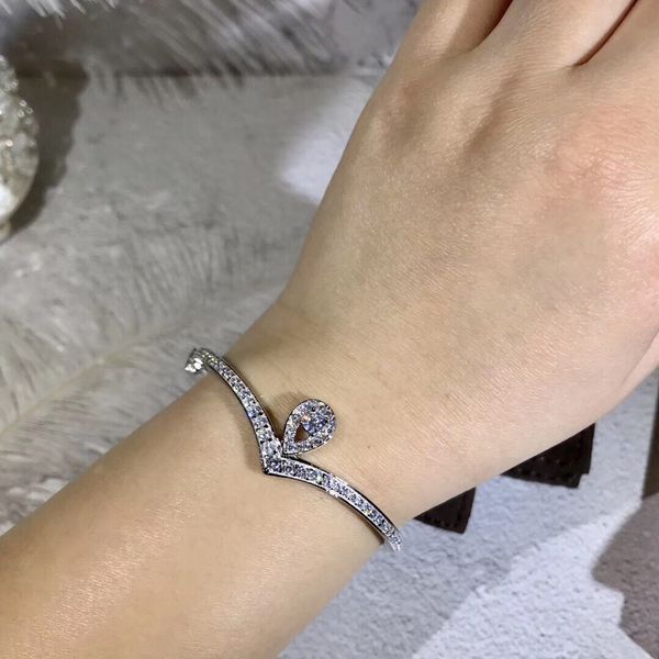 fashion elegant princess crown bracelet 925 sterling silver jewelry dazzling teardrop cz crystal diamond water drop bracelet fine jewelry, Black
fashion elegant princess crown bracelet 925 sterling silver jewelry dazzling teardrop cz crystal diamond water drop bracelet fine jewelry, Black