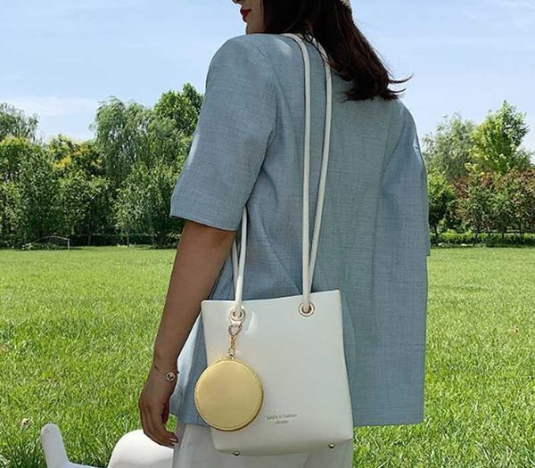 Classical 2 Pcs/set Bucket Bags Solid Color PU Leather Shoulder bag 2020 fashion women Handbags Female Travel Crossbody02
Classical 2 Pcs/set Bucket Bags Solid Color PU Leather Shoulder bag 2020 fashion women Handbags Female Travel Crossbody02