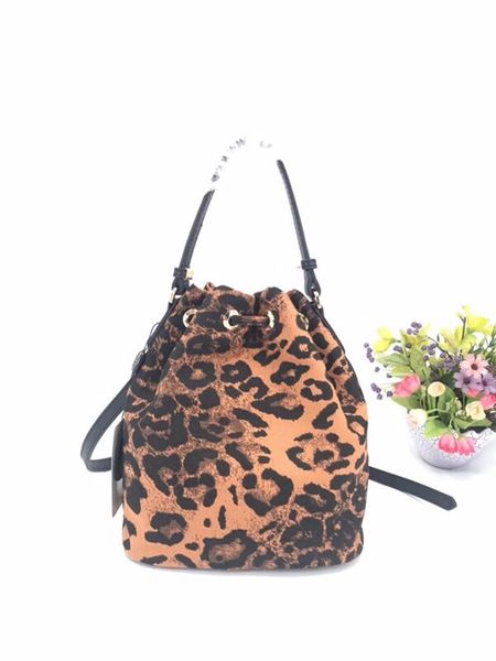 fashion women drawstring pouch bag waterproof canvas bucket lady messenger bag phone purse fashion satchel chain shoulder bag handbag
fashion women drawstring pouch bag waterproof canvas bucket lady messenger bag phone purse fashion satchel chain shoulder bag handbag
