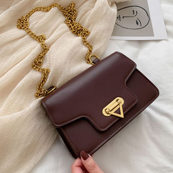 pu leather women messenger bag fashion designer crossbody flap bag female vintage shoulder solid color handbags single soft
pu leather women messenger bag fashion designer crossbody flap bag female vintage shoulder solid color handbags single soft