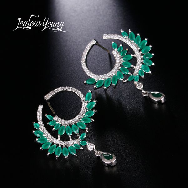 famous design green marquise zircon stud earrings for women party two round shape weddings earings for party custom jewelry 2020, Golden;silver
famous design green marquise zircon stud earrings for women party two round shape weddings earings for party custom jewelry 2020, Golden;silver