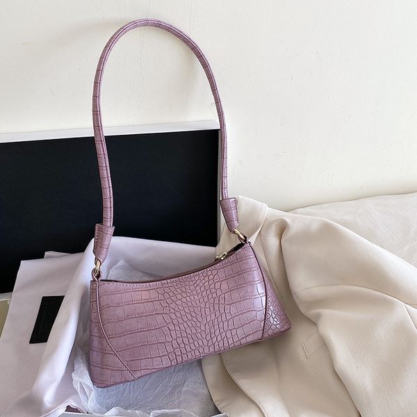 bags female 2020 new fashion retro fashion crocodile pattern all-match portable shoulder armpit bag baguette bag factory direct
bags female 2020 new fashion retro fashion crocodile pattern all-match portable shoulder armpit bag baguette bag factory direct