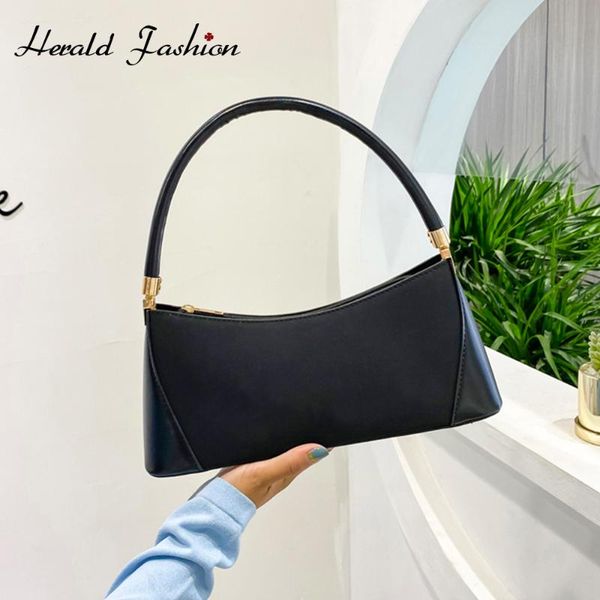 retro armpit bag for women fashion baguette shape bag casual solid color mini handbags advanced pu shoulder ladies totes
retro armpit bag for women fashion baguette shape bag casual solid color mini handbags advanced pu shoulder ladies totes