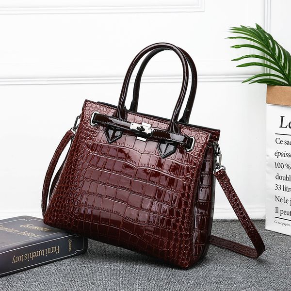 women single-shoulder crocodile and japanese 2020 capacity fashion for bag women large messenger handbag new bag for korean-style qrnvt
women single-shoulder crocodile and japanese 2020 capacity fashion for bag women large messenger handbag new bag for korean-style qrnvt
