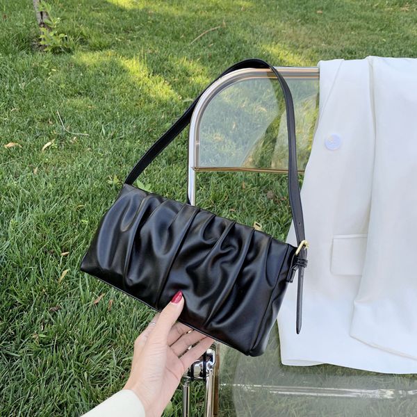 women retro bag soft leather fold design shoulder bag solid color hobos women purse and handbag vintage female clutches
women retro bag soft leather fold design shoulder bag solid color hobos women purse and handbag vintage female clutches