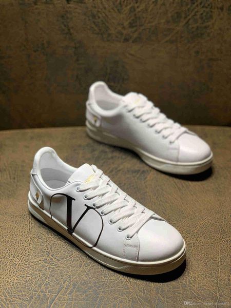 2020 r vl7n fashion trend outdoor running shoes comfortable and breathable sports overall lightweight casual shoes
2020 r vl7n fashion trend outdoor running shoes comfortable and breathable sports overall lightweight casual shoes