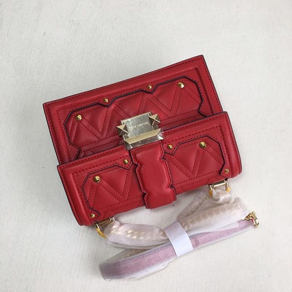 2021d luxury design ladies handbag large capacity shoulder bag wild fashion leather metal zipper ladies wedding crossbody bag n
2021d luxury design ladies handbag large capacity shoulder bag wild fashion leather metal zipper ladies wedding crossbody bag n