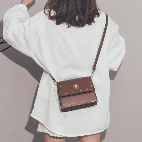 new small bag female 2020 new high-end french small group girl ins wild messenger bag female
new small bag female 2020 new high-end french small group girl ins wild messenger bag female