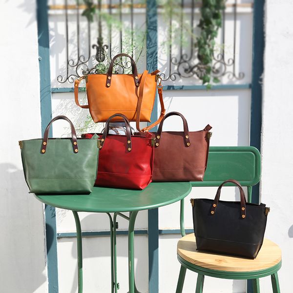 genuine leather female baotou layer cowhide original handmade retro niche female baotou vegetable tanned skin dumplings
genuine leather female baotou layer cowhide original handmade retro niche female baotou vegetable tanned skin dumplings