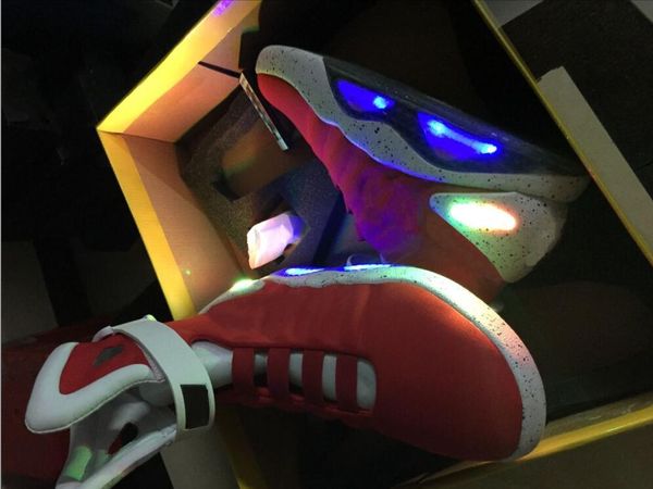 2020 mag marty mcfly's led shoes back to the future glow in the dark gray/black mag marty mcflys shoes with box quality
2020 mag marty mcfly's led shoes back to the future glow in the dark gray/black mag marty mcflys shoes with box quality