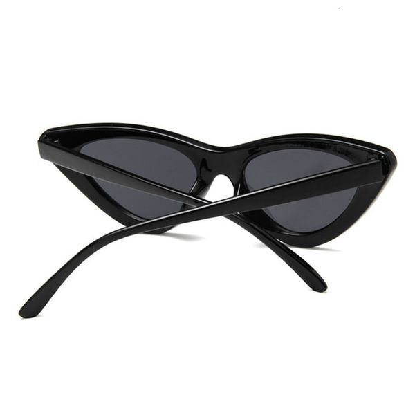 vintage cateye sunglasses women retro small cat eye sun glasses brand designer colorful eyewear for female oculos de sol l4wo, White;black
vintage cateye sunglasses women retro small cat eye sun glasses brand designer colorful eyewear for female oculos de sol l4wo, White;black
