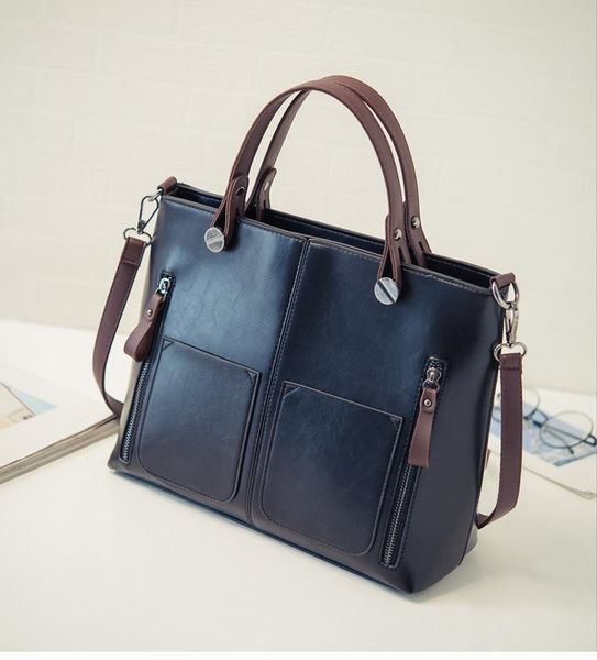 2020 new lady europe and the united states fashion retro ladies stitching handbag shoulder bag hit color messenger bag
2020 new lady europe and the united states fashion retro ladies stitching handbag shoulder bag hit color messenger bag