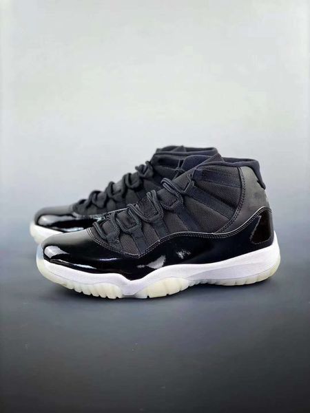 2020 11s bred high black white leather meshes shoes outdoor shoes women men shoes size 36-47 
2020 11s bred high black white leather meshes shoes outdoor shoes women men shoes size 36-47