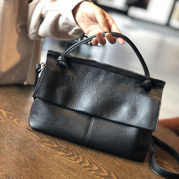 handmade cowhide female bag retro ladies shoulder bag soft leather handbag first layer cowhide small
handmade cowhide female bag retro ladies shoulder bag soft leather handbag first layer cowhide small