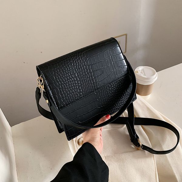 new quality crocodile pattern pu high capacity crossbody bags for women high capacity shoulder messenger bag designer women
new quality crocodile pattern pu high capacity crossbody bags for women high capacity shoulder messenger bag designer women