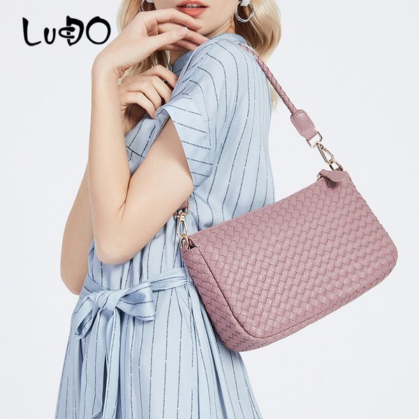 lucdo new woven handbags hand knitting pu leather shoulder bag brand designer woman messenger crossbody bags for women 2020
lucdo new woven handbags hand knitting pu leather shoulder bag brand designer woman messenger crossbody bags for women 2020