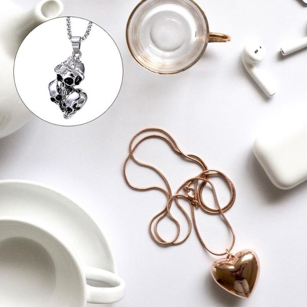 1pc skull necklace punk style fashion neck chain clavicle chain skeleton necklace skull pendant for festival party, Silver
1pc skull necklace punk style fashion neck chain clavicle chain skeleton necklace skull pendant for festival party, Silver