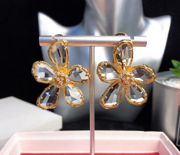 flowers earrings jewelry jewelry earrings sphere for ladies new brand jewelry women christmas party01, Golden;silver
flowers earrings jewelry jewelry earrings sphere for ladies new brand jewelry women christmas party01, Golden;silver