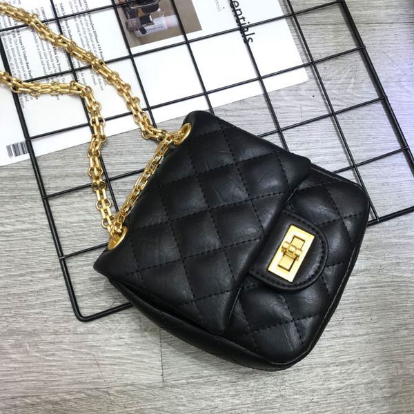 универсальный и простой моды малый crossbody сумка кошелек из натуральной натуральной кожи цепи кошелек женские сумки на ремне
универсальный и простой моды малый crossbody сумка кошелек из натуральной натуральной кожи цепи кошелек женские сумки на ремне