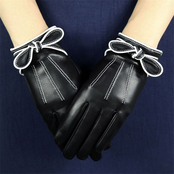 2020 genuine leather gloves female cute butterfly knot winter warm velvet lined thicken sheepskin woman gloves black dq101, Blue;gray
2020 genuine leather gloves female cute butterfly knot winter warm velvet lined thicken sheepskin woman gloves black dq101, Blue;gray