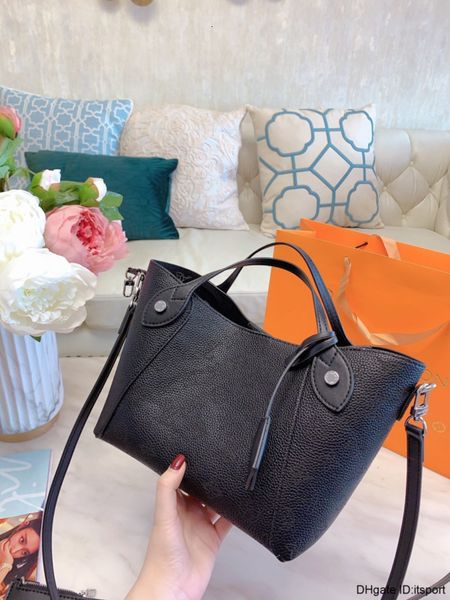 women's large capacity handbags classic style inclined shoulder bag 8mva wfzu520