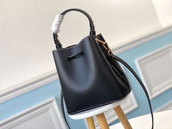 2020 m45396 женщин моды ковш сумка высокого качества из натуральной кожи сумки на ремне
2020 m45396 женщин моды ковш сумка высокого качества из натуральной кожи сумки на ремне