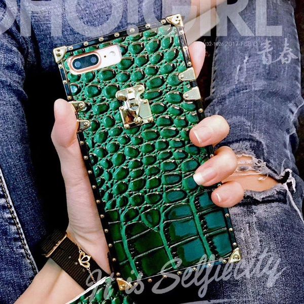 fashion crocodile-print mobile phone case for iphone 11 pro max tpu leather phone cover for iphone x xr xsmax 78 plus
fashion crocodile-print mobile phone case for iphone 11 pro max tpu leather phone cover for iphone x xr xsmax 78 plus