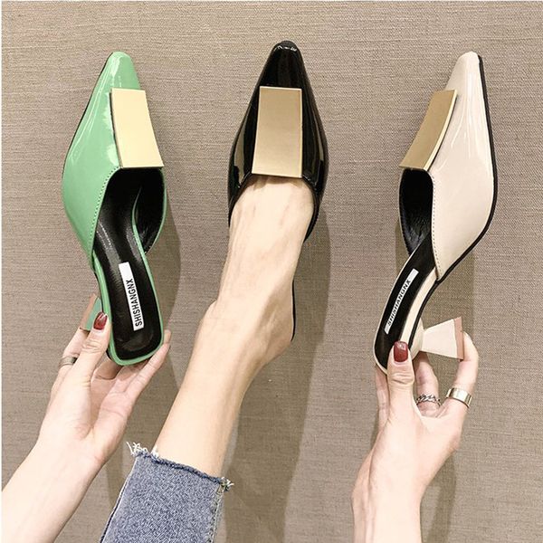 shoes women woman's slippers luxury slides med cover toe soft 2020 designer hoof heels pu fashion buckle strap patent leather, Black
shoes women woman's slippers luxury slides med cover toe soft 2020 designer hoof heels pu fashion buckle strap patent leather, Black