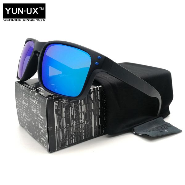 fashion custom polarized sunglasses for men yo92-44 brand glasses black frame blue mark sapphire lens with signature lens ing, White;black
fashion custom polarized sunglasses for men yo92-44 brand glasses black frame blue mark sapphire lens with signature lens ing, White;black