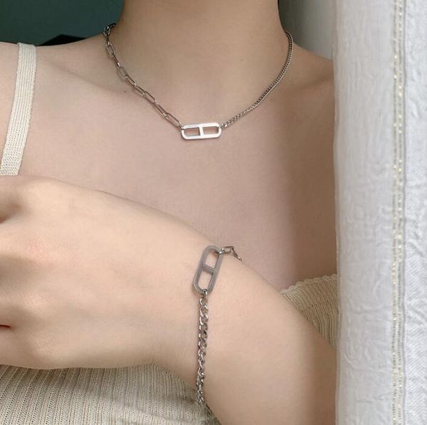 women's chic geometric simple clavicle chain asymmetric short necklace bracelet jewelry set, Silver
women's chic geometric simple clavicle chain asymmetric short necklace bracelet jewelry set, Silver