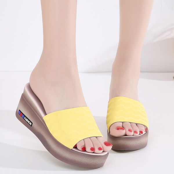slippers women wear stylish leather high-heeled thick-soled sandals and slippers wedge thick heels increasedslipperswomen'sshoes, Black
slippers women wear stylish leather high-heeled thick-soled sandals and slippers wedge thick heels increasedslipperswomen'sshoes, Black