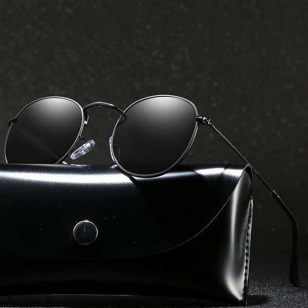 with case round polarized sunglasses men brand designer polaroid sun glasses women metal frame black lens eyewear driving, White;black 
with case round polarized sunglasses men brand designer polaroid sun glasses women metal frame black lens eyewear driving, White;black