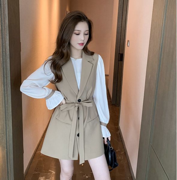 internet celebrity same style vest horn shirt horn 2020 autumn elegant lady suit trumpet sleeve chiffon shirt lace-up vest two-piece set kwz, Gray
internet celebrity same style vest horn shirt horn 2020 autumn elegant lady suit trumpet sleeve chiffon shirt lace-up vest two-piece set kwz, Gray