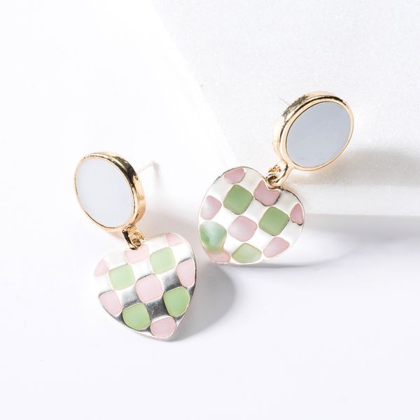 exquisite wind net red s925 silver needle alloy dripping oil grid love-shaped earrings fashionable women's fashionable simple earrings, Golden
exquisite wind net red s925 silver needle alloy dripping oil grid love-shaped earrings fashionable women's fashionable simple earrings, Golden