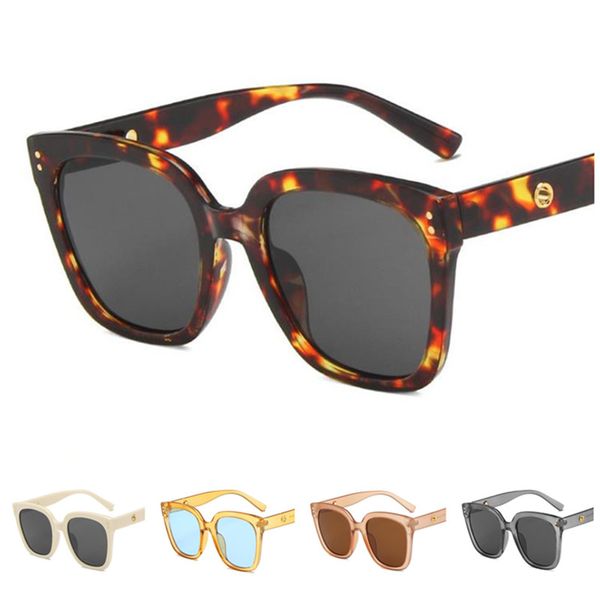 fashion women & men sunglasses retro sun glasses personality temple eyeglasses anti-uv spectacles square eyewear adumbral a, White;black
fashion women & men sunglasses retro sun glasses personality temple eyeglasses anti-uv spectacles square eyewear adumbral a, White;black