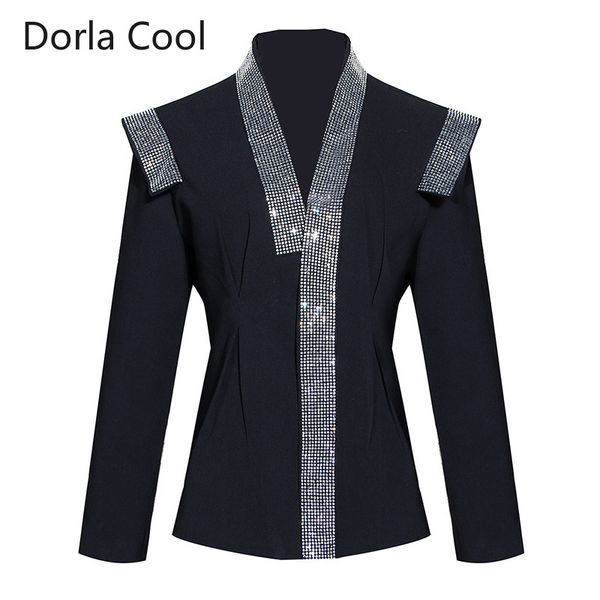 women's suits & blazers 2021 spring runway women personality luxury diamonds patchwork shawl collar outerwear coats high street lady�, White;black
women's suits & blazers 2021 spring runway women personality luxury diamonds patchwork shawl collar outerwear coats high street lady�, White;black