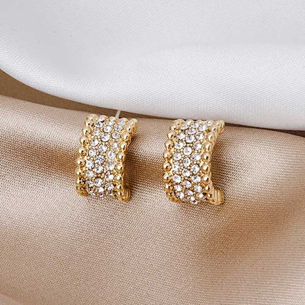 stud earrings for women gold color bohemia geometric clip earrings vintage korea elegant crystal ear rings girls charm jewelry, Golden;silver
stud earrings for women gold color bohemia geometric clip earrings vintage korea elegant crystal ear rings girls charm jewelry, Golden;silver