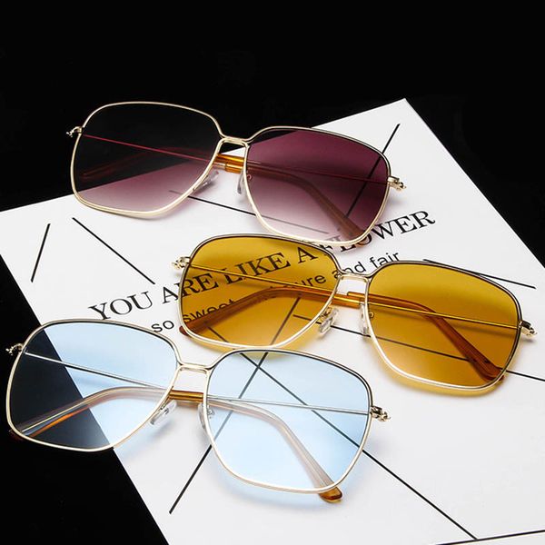 2020 new metal women sunglasses mirror classic large frame retro street beat glasses travel uv400 high quality, White;black
2020 new metal women sunglasses mirror classic large frame retro street beat glasses travel uv400 high quality, White;black