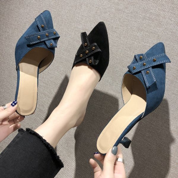 2020 summer suede rivets decorated korean mueller shoes pointed slippers thick heeled lazy women's shoes, Black
2020 summer suede rivets decorated korean mueller shoes pointed slippers thick heeled lazy women's shoes, Black