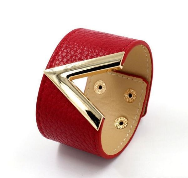 браслеты pu браслет кожа кожа v цвета 20 шт форма charm v для ювелирных изделий браслет overwide золото браслет 6 женщин манжеты моды wbxtxs, Golden;silver 
браслеты pu браслет кожа кожа v цвета 20 шт форма charm v для ювелирных изделий браслет overwide золото браслет 6 женщин манжеты моды wbxtxs, Golden;silver