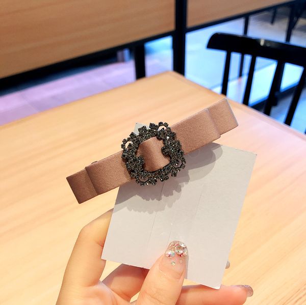 korean new cloth bow hairpins hair pins clip czech crystal rhinestone headpiece for women girls statement jewelry accessories, Golden;silver
korean new cloth bow hairpins hair pins clip czech crystal rhinestone headpiece for women girls statement jewelry accessories, Golden;silver