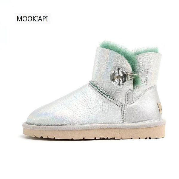 2020 chinese brand women's snow boots, real sheepskin, natural wool, the latest and highest quality women's shoes, 3 colors, Black
2020 chinese brand women's snow boots, real sheepskin, natural wool, the latest and highest quality women's shoes, 3 colors, Black