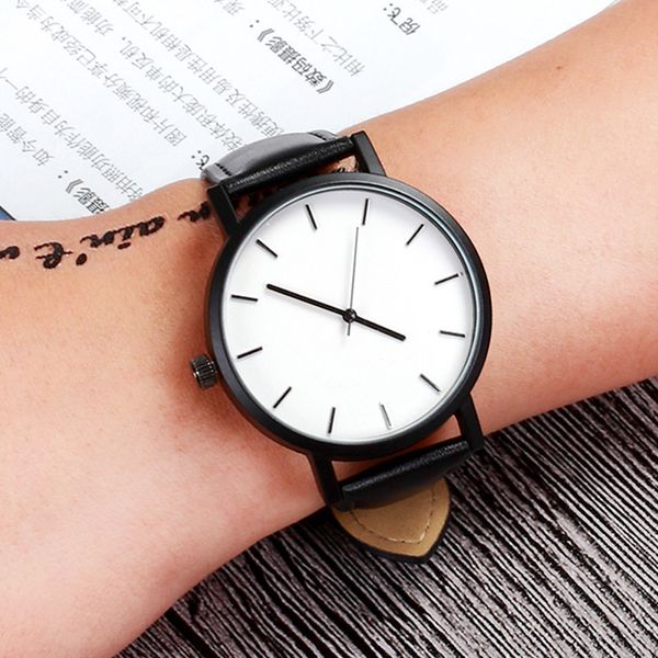 2020 new men women watches fashion quartz wristwatches creative leather men sports watch relogio masculino stylish man clock, Slivery;brown
2020 new men women watches fashion quartz wristwatches creative leather men sports watch relogio masculino stylish man clock, Slivery;brown