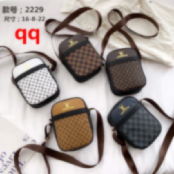 2020 мужчина женщина сумки конструктора класса люкс сумка на ремень сумка casual crossbody марки fanny pack открытого сообщение сумка мини п
2020 мужчина женщина сумки конструктора класса люкс сумка на ремень сумка casual crossbody марки fanny pack открытого сообщение сумка мини п
