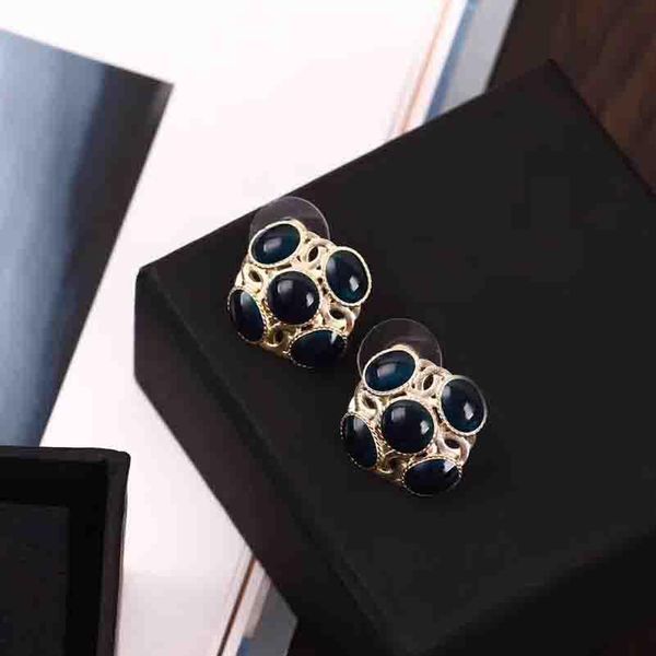 new arrival blue color round shape earring women stud handmade fashion stud earring jewelry gift ps5772
new arrival blue color round shape earring women stud handmade fashion stud earring jewelry gift ps5772