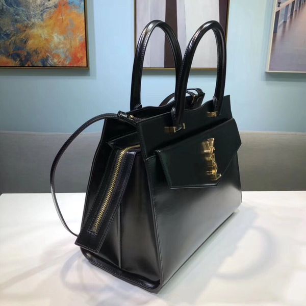 mirror leather tote bag with leather handle, detachable shoulder strap and detachable zipper magnetic buckle 0377
mirror leather tote bag with leather handle, detachable shoulder strap and detachable zipper magnetic buckle 0377